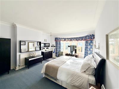 Picture 10